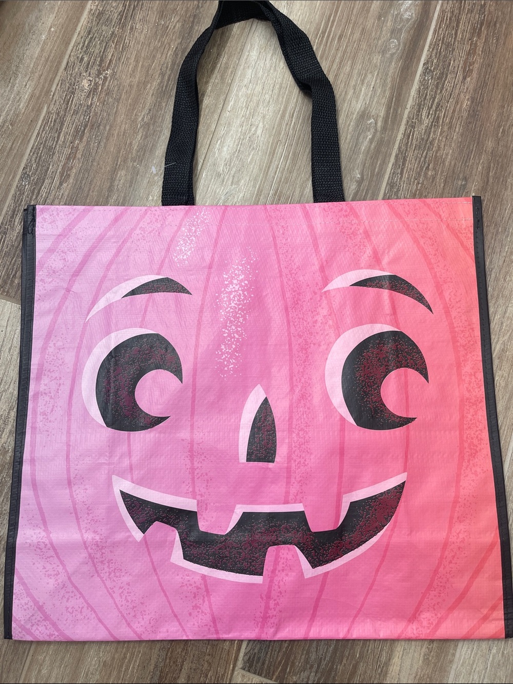 T.J.Maxx 💗 Pink Pumpkin 🎃 Face Trick-or-Treat Reusable Tote Bag w/Black Handles
